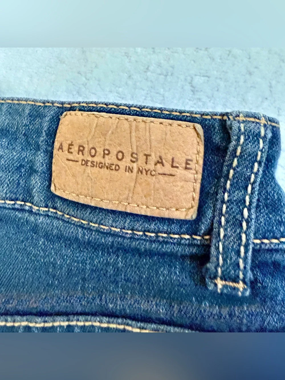 Aeropostale Midi Stretch Denim Shorts Sz 4